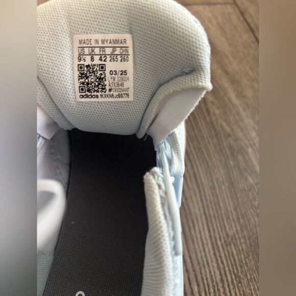 Adidas Women's Light blue Running Shoes - Picture 6 of 7